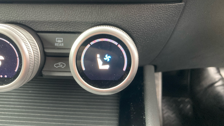 Skoda Superb 1.5 TSI iV SE L DSG 5dr Estate